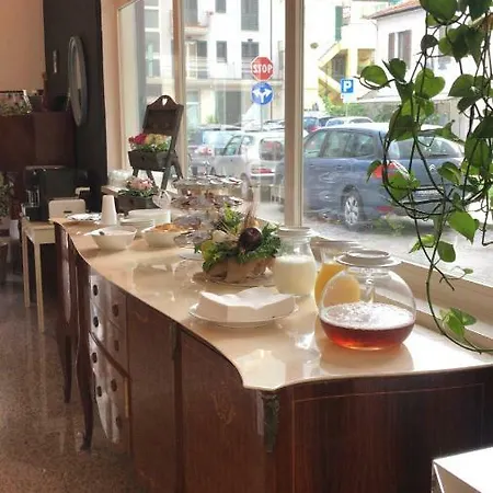 Hotel Antares Garni